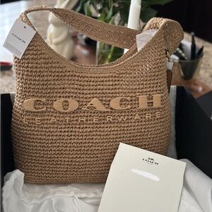 ❌ SOLD ❌ New Coach Brooklyn Straw Shoulder Bag 28